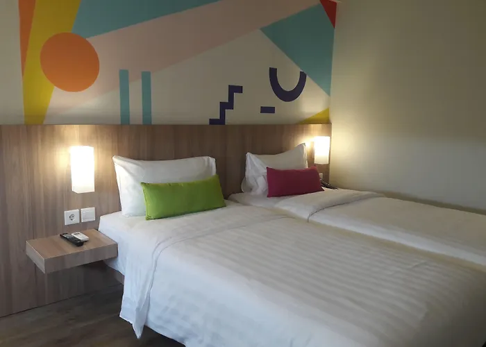 Hotel Zuri Express 3*