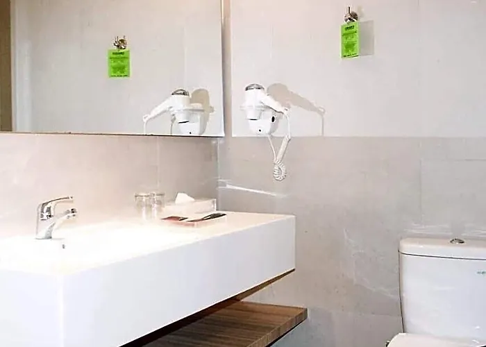 Hotel Zuri Express Jimbaran