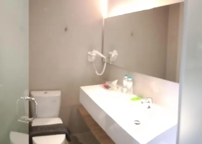 祖里吉姆巴兰快捷旅馆 酒店 金巴兰